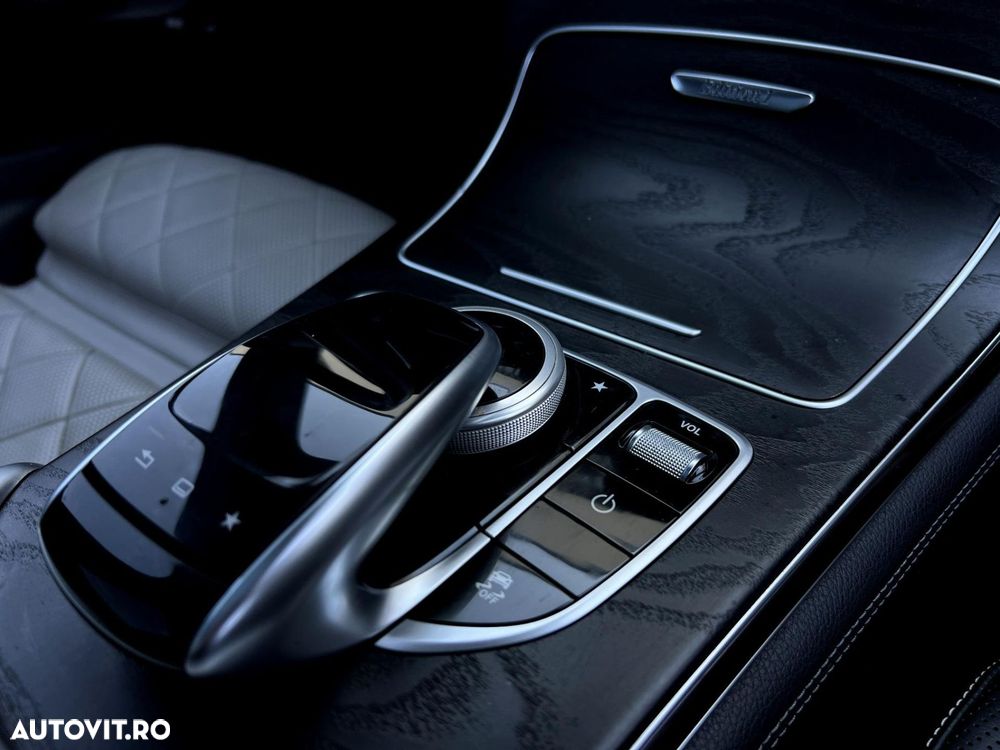 Mercedes-Benz GLC - 14