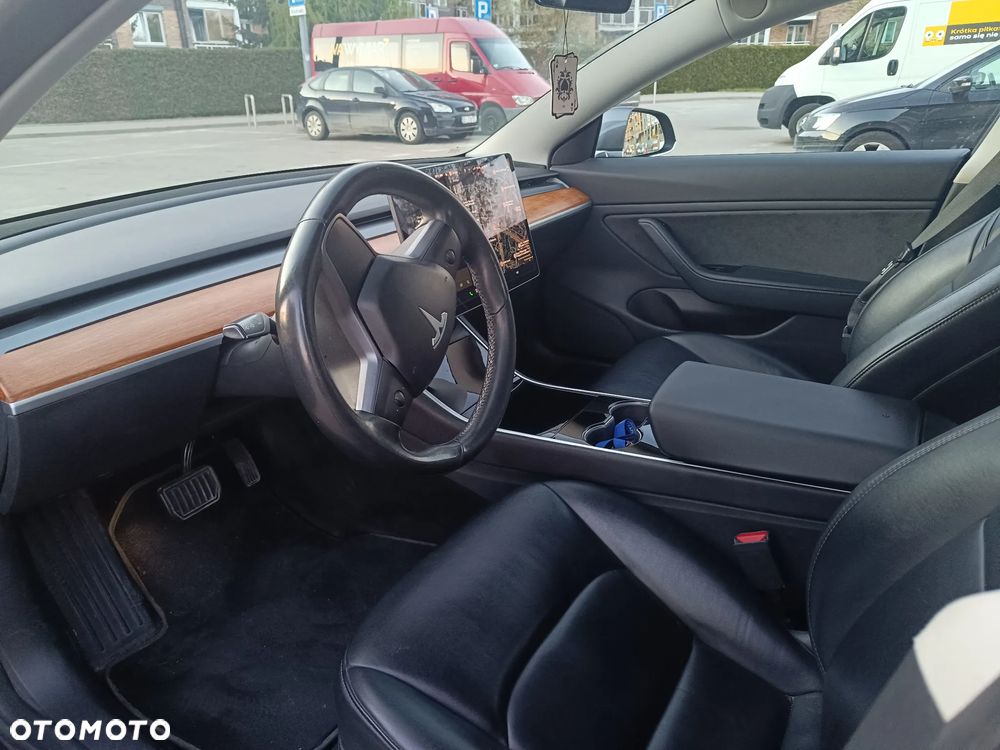 Tesla Model 3 RWD Hinterradantrieb - 10