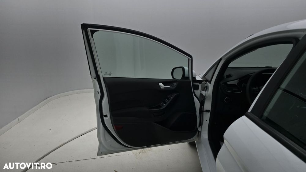 Ford Fiesta 1.5 TDCi Trend - 11