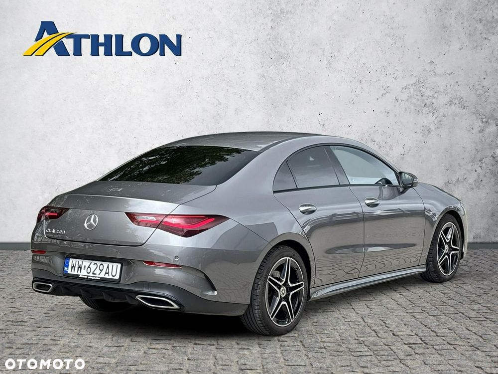 Mercedes-Benz CLA 200 7G-DCT - 5