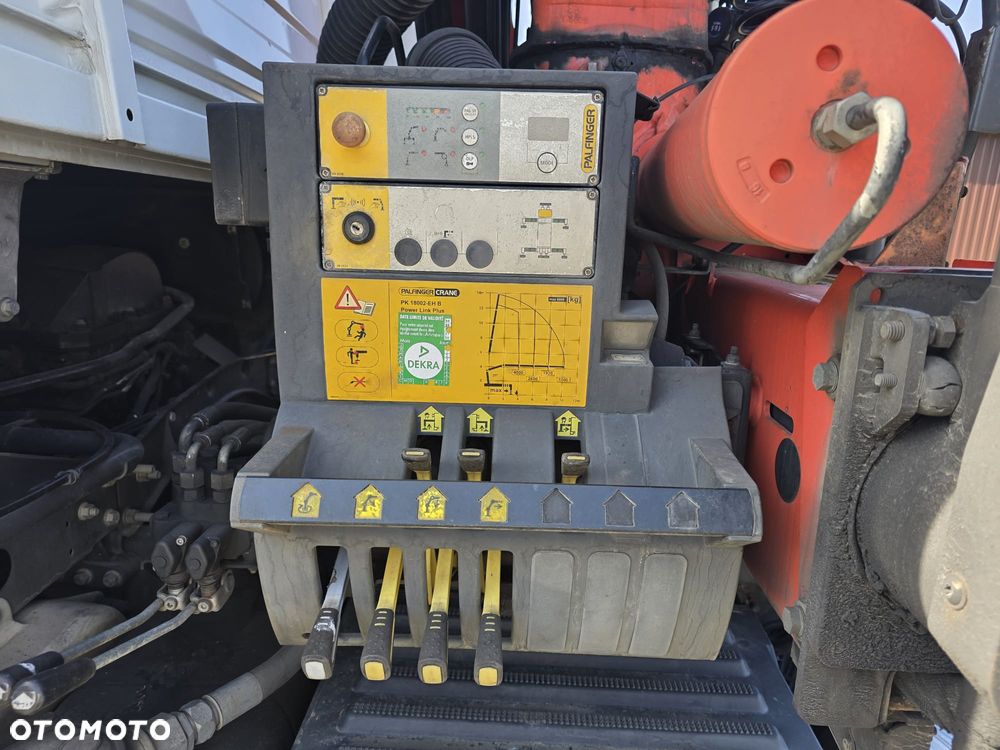 Renault Magnim 440 DXi + HDS - 28