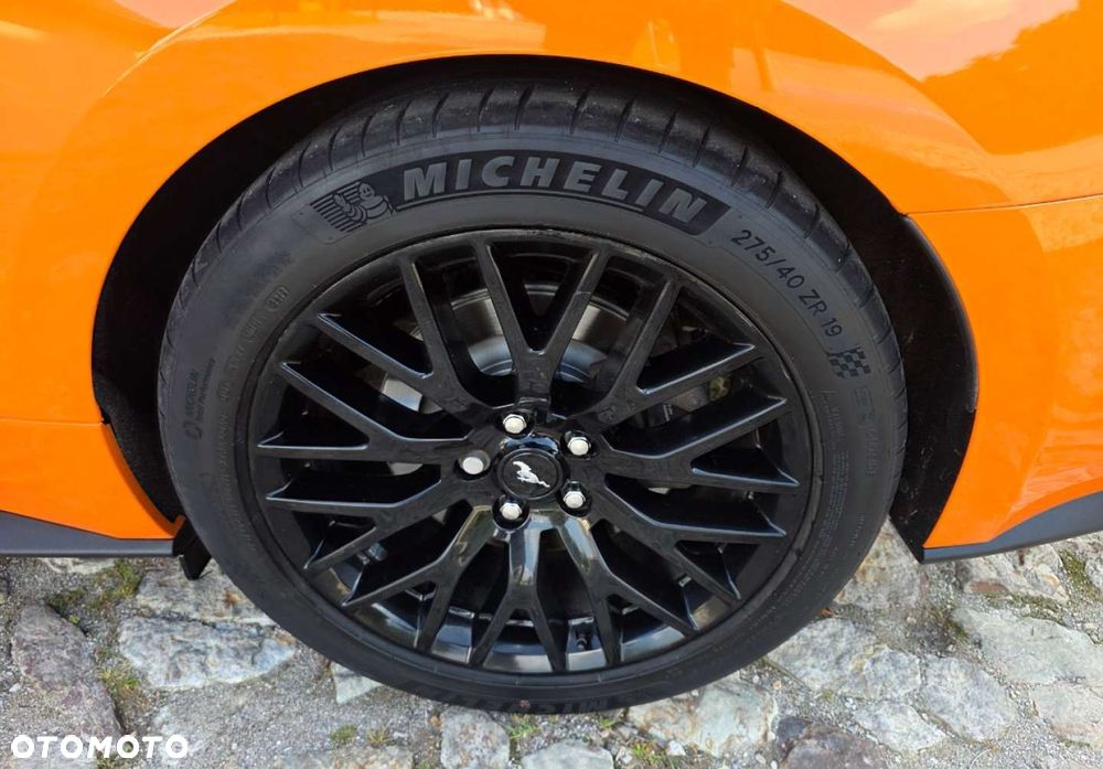 Ford Mustang 5.0 V8 GT - 34
