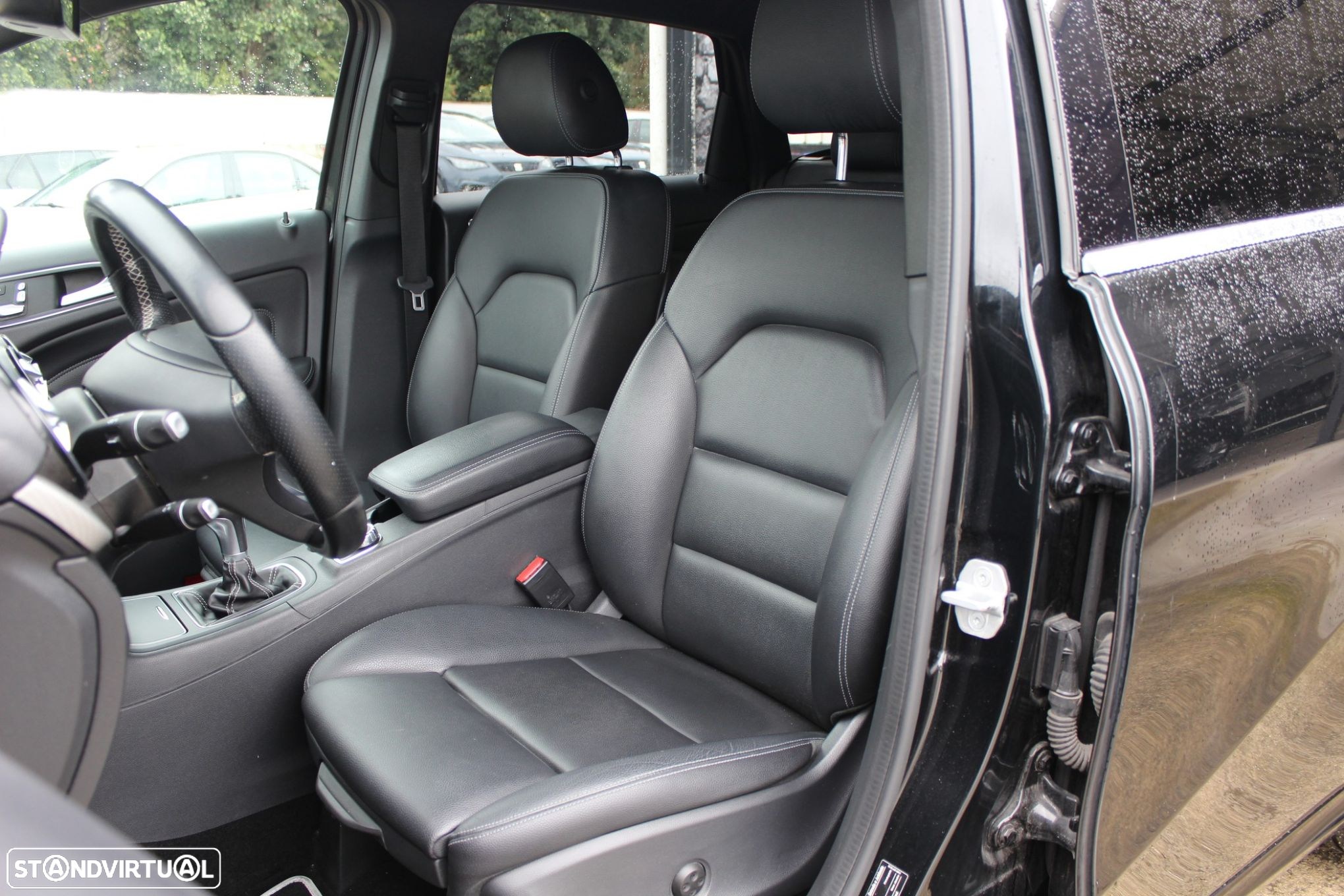 Mercedes-Benz B 200 d AMG Line - 13