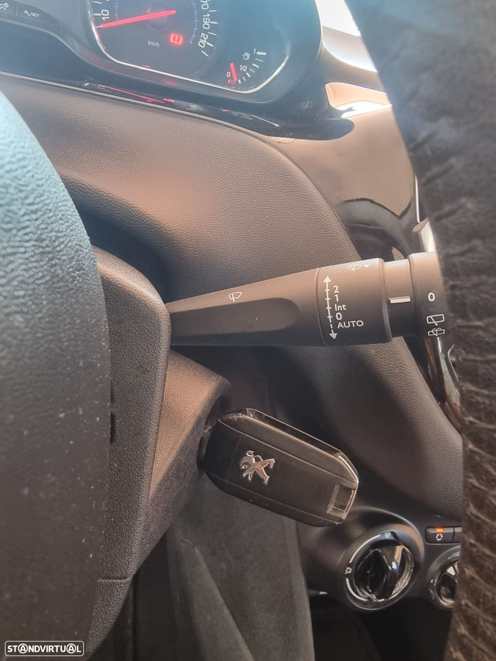 Peugeot 208 1.4 HDi Active - 22