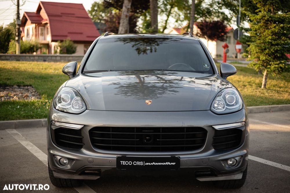 Porsche Cayenne - 13