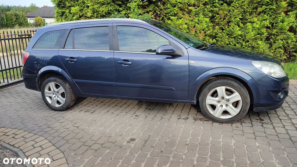 Opel Astra 1.7 CDTI DPF (119g) Edition - 5