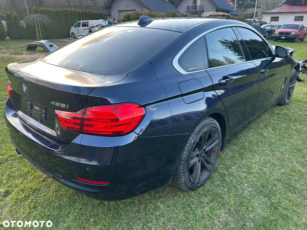 BMW Seria 4 428i Sport-Aut Sport Line - 2