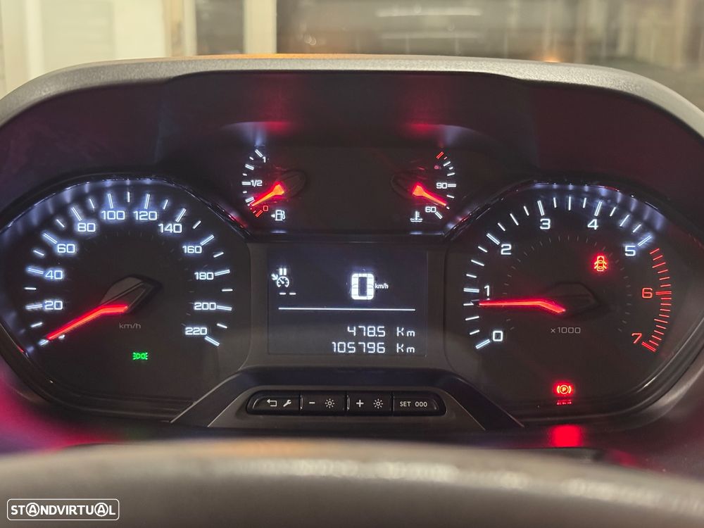 Peugeot PARTNER 1.6 HDI 100CV / 3LUG / GARANTIA / IVA - 9