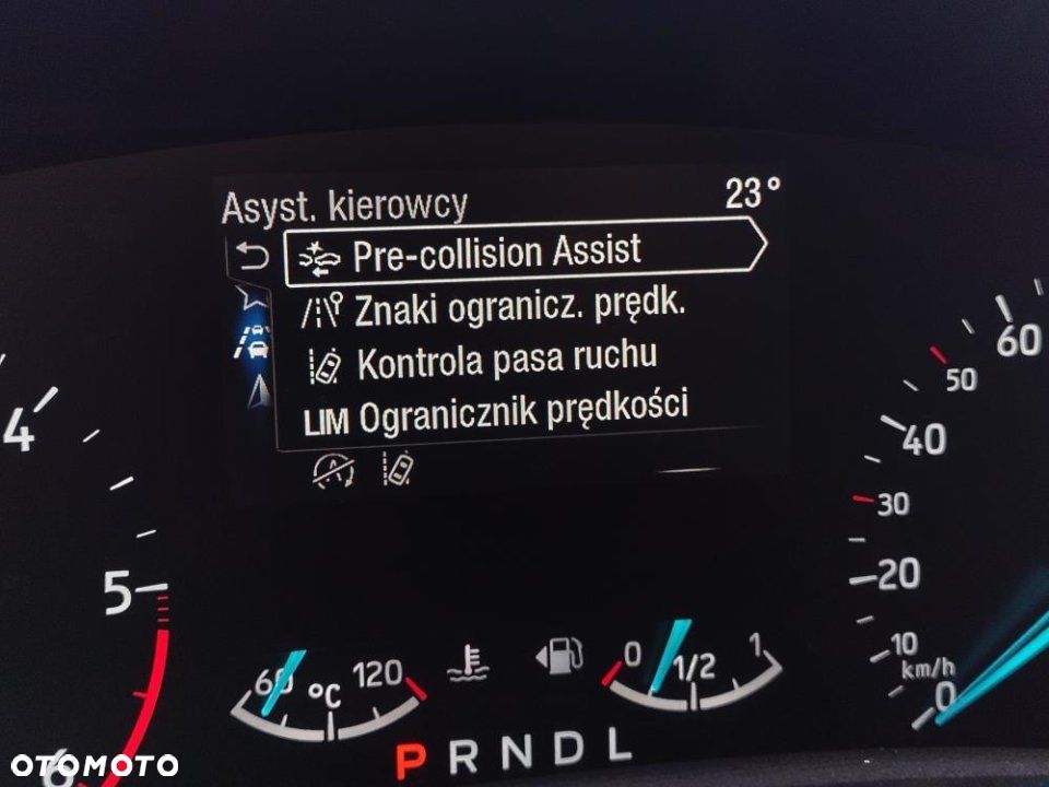 Ford Focus - 26
