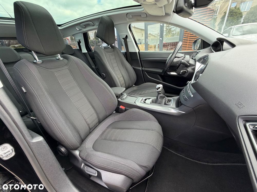 Peugeot 308 BlueHDi FAP 150 Stop & Start Allure - 32