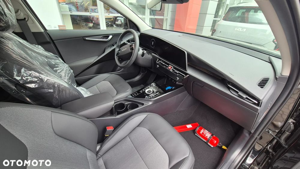 Kia Niro 1.6 GDI Hybrid Business Line - 16