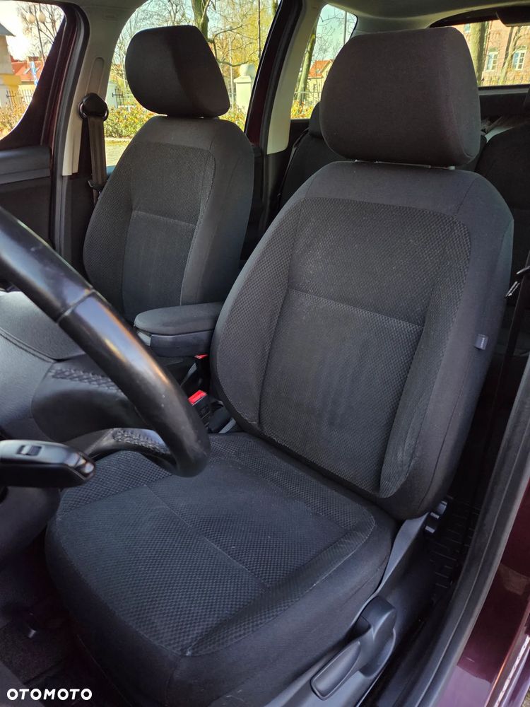 Skoda Roomster 1.6 16V Comfort - 37