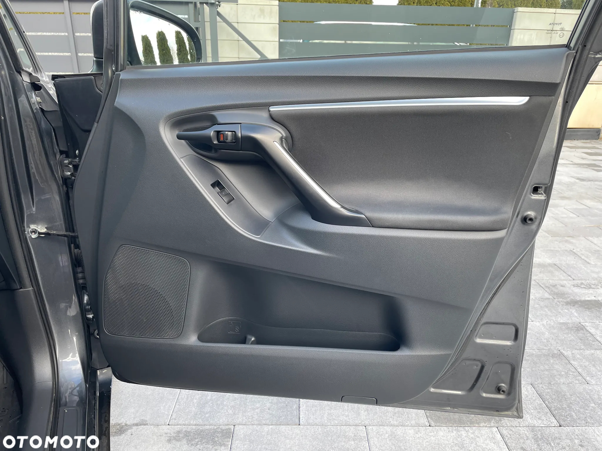 Toyota Verso 1.6 D-4D Prestige - 29