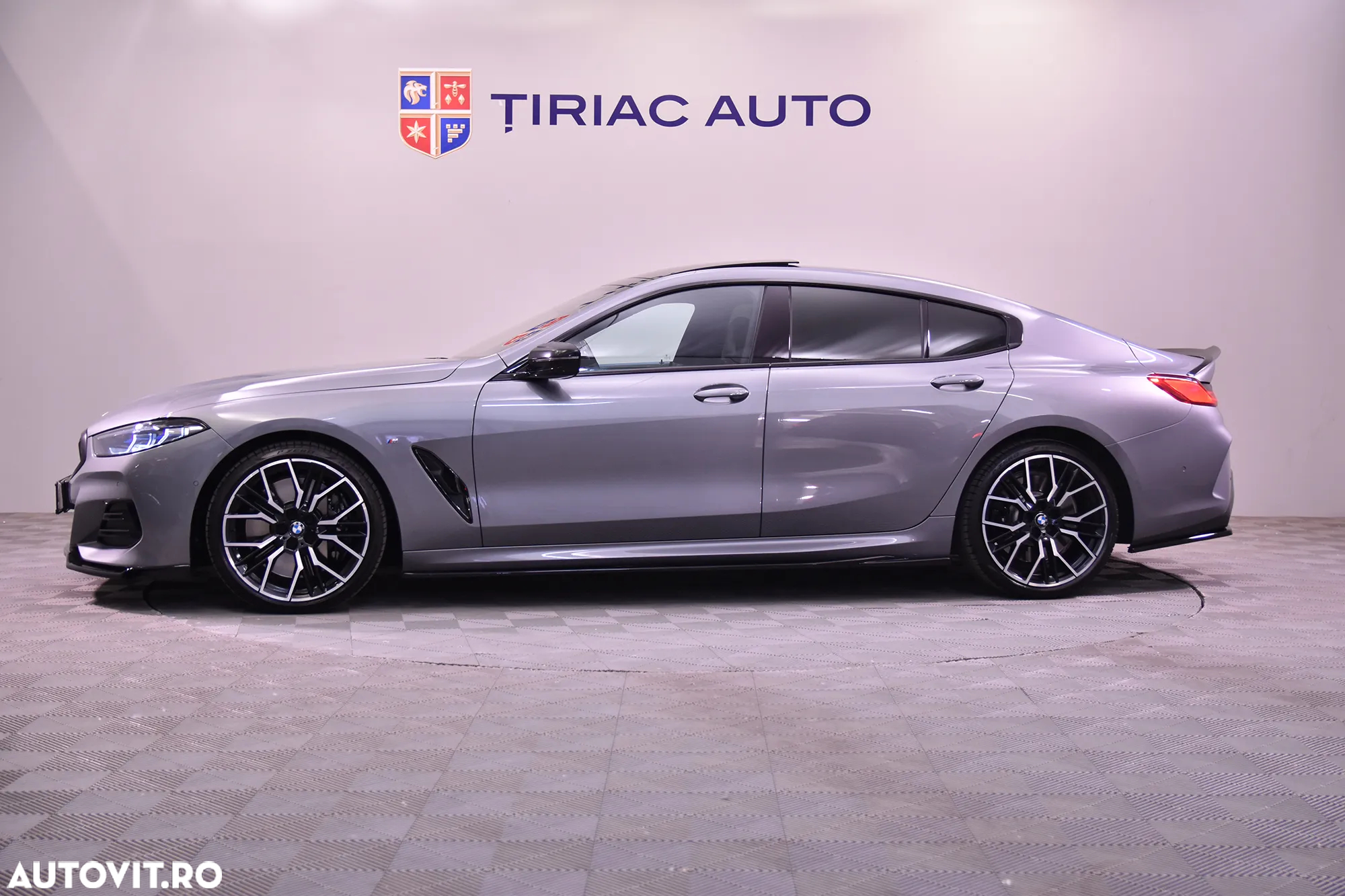 BMW Seria 8 840i xDrive AT - 2