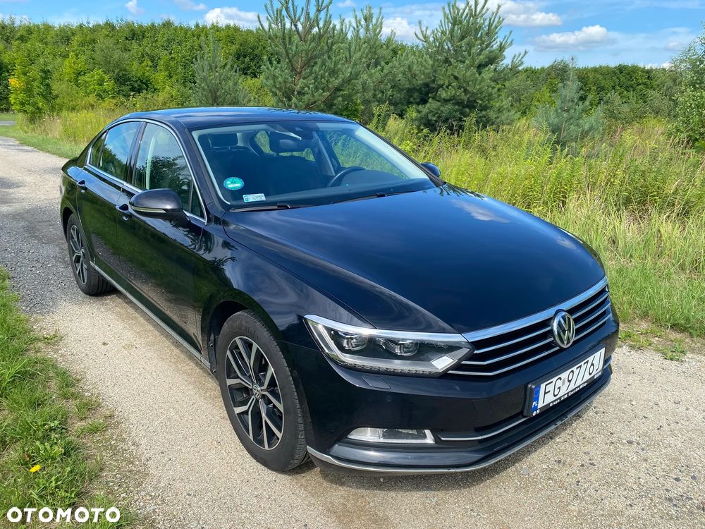 Volkswagen Passat 1.5 TSI EVO Highline - 2