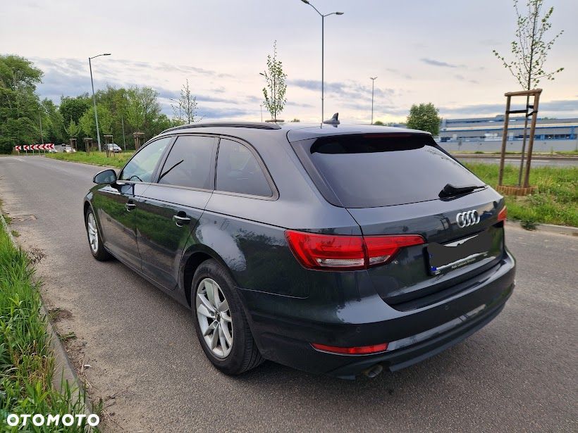 Audi A4 Avant - 4