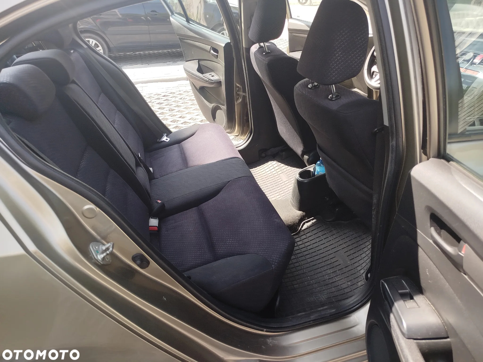 Honda City 1.4 Elegance - 17