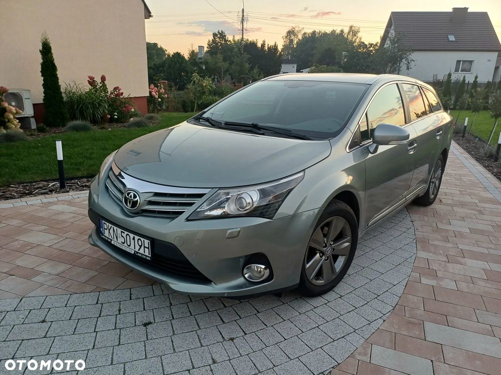 Toyota Avensis 2.0 Executive - 2
