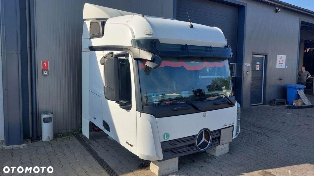 MERCEDES ACTROS MP4 MP5 KABINA BIG SPACE SZEROKA 2,50 SZKIELET - 2