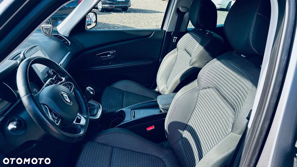 Renault Grand Scenic Gr 1.3 TCe Energy Bose - 24
