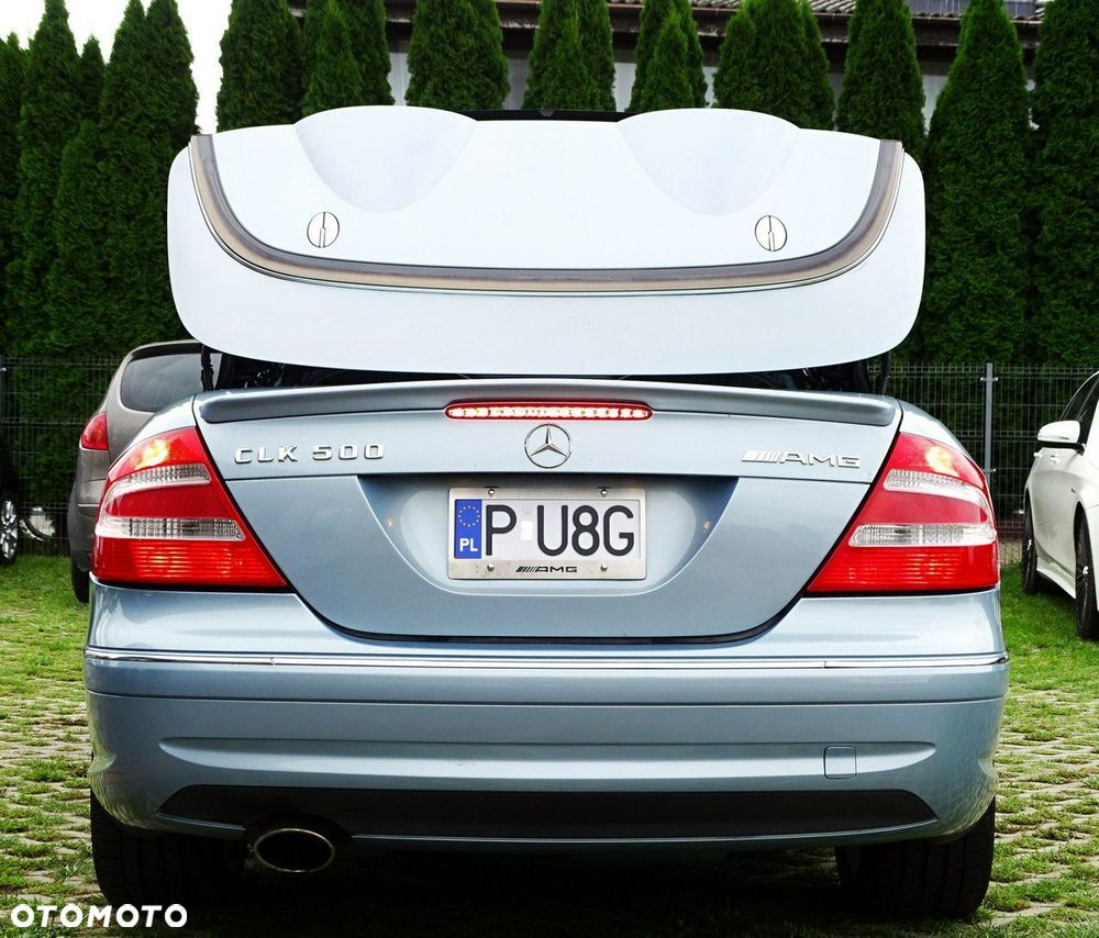 Mercedes-Benz CLK - 11