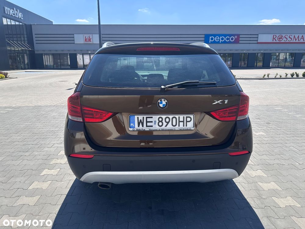 BMW X1 xDrive20d - 4
