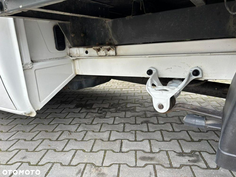 Volkswagen Crafter - 21