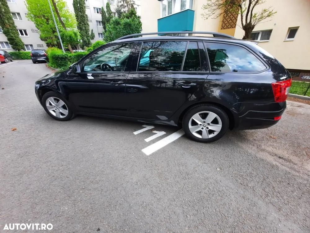 Skoda Octavia 1.6 TDI STYLE - 7
