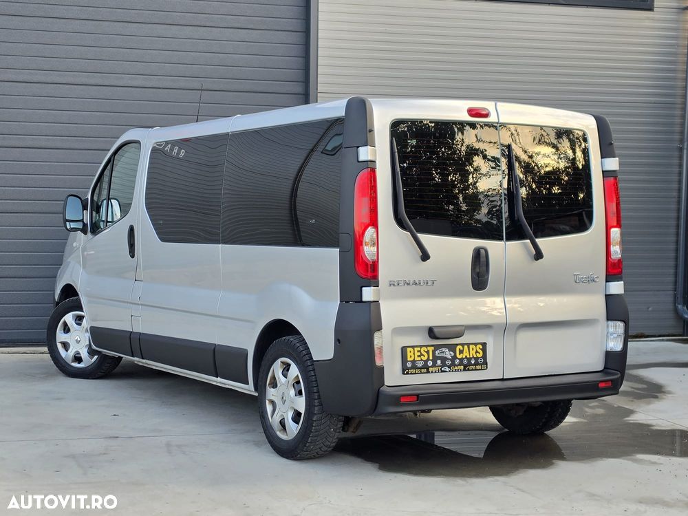 Renault Trafic Grand Passenger L2H1 Expression - 2