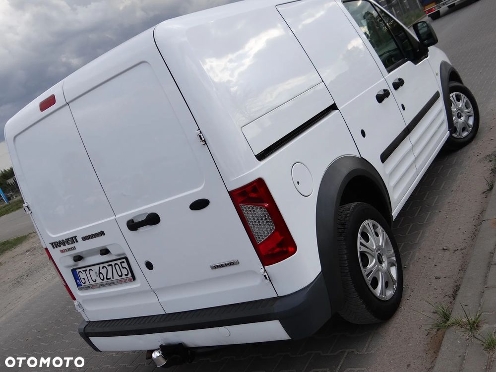 Ford TRANSIT CONNECT - 13