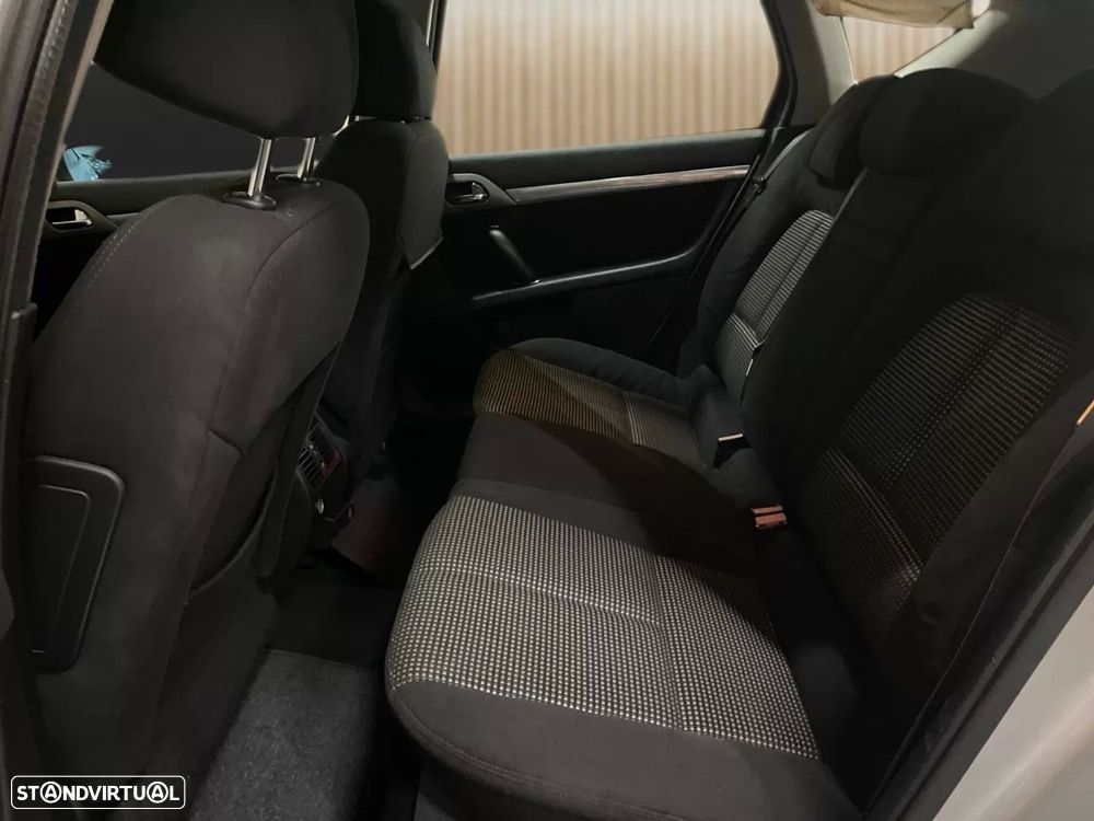 Peugeot 407 SW 1.6 HDi Navteq - 18