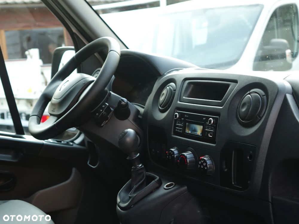 Renault Master 7-osobowy DOKA brygadówka - 9