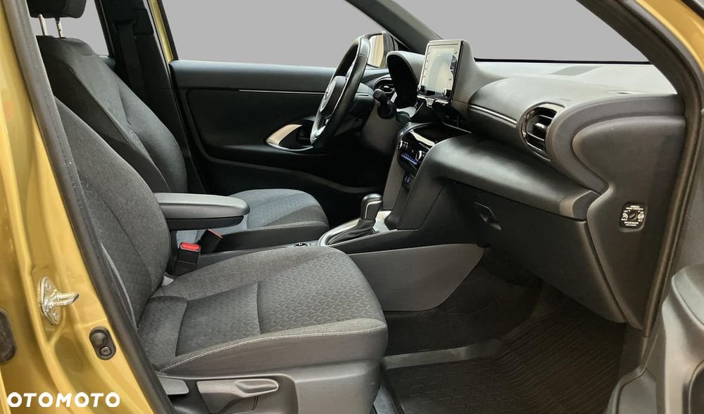 Toyota Yaris - 18