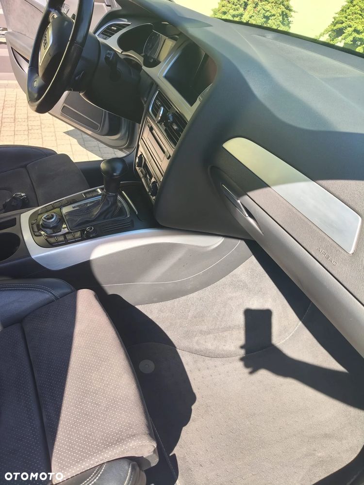 Audi A4 Avant - 25