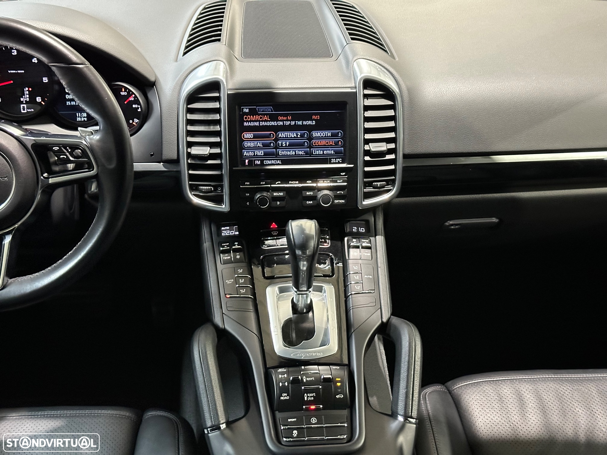 Porsche Cayenne Standard - 33