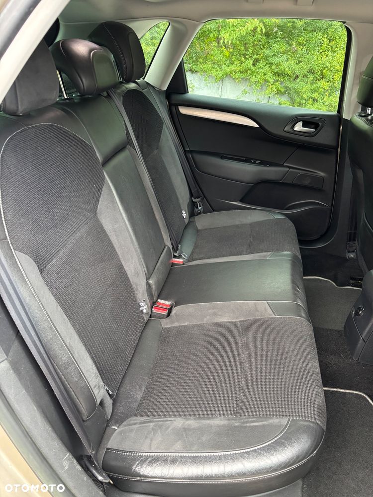 Citroën C4 1.6 VTi Exclusive - 16