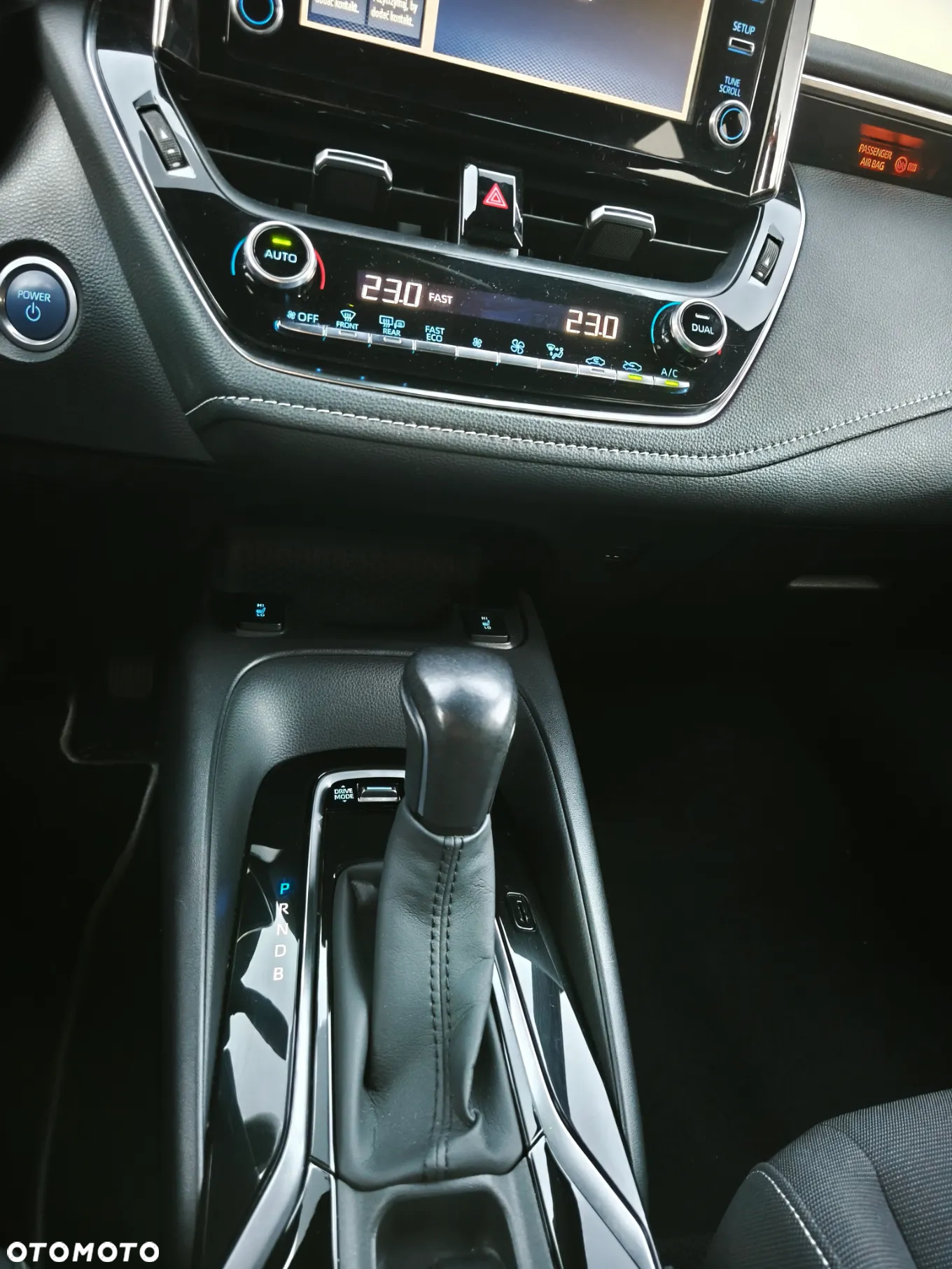 Toyota Corolla - 8
