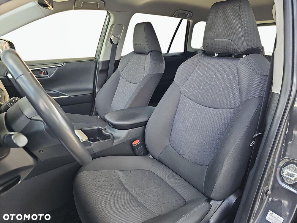 Toyota RAV4 - 14