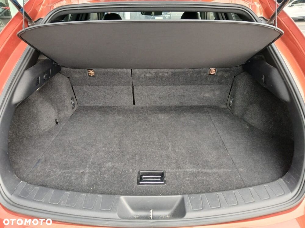 Lexus UX 250h GPF Business Edition 2WD - 39