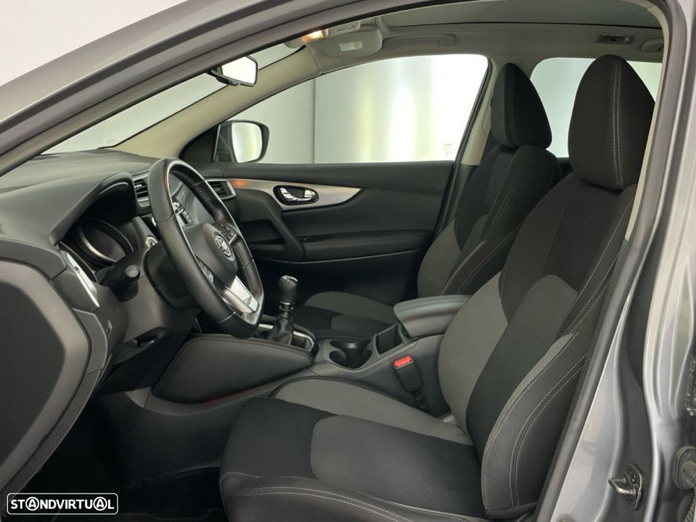 Nissan Qashqai 1.5 dCi N-Connecta - 11
