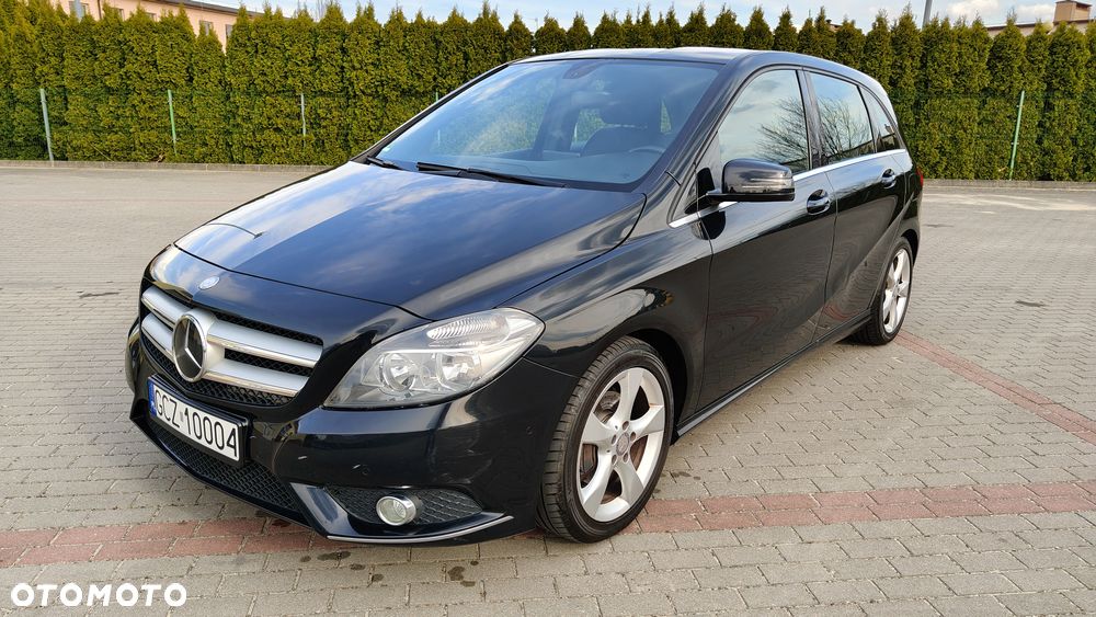 Mercedes-Benz Klasa B 200 Edition - 19