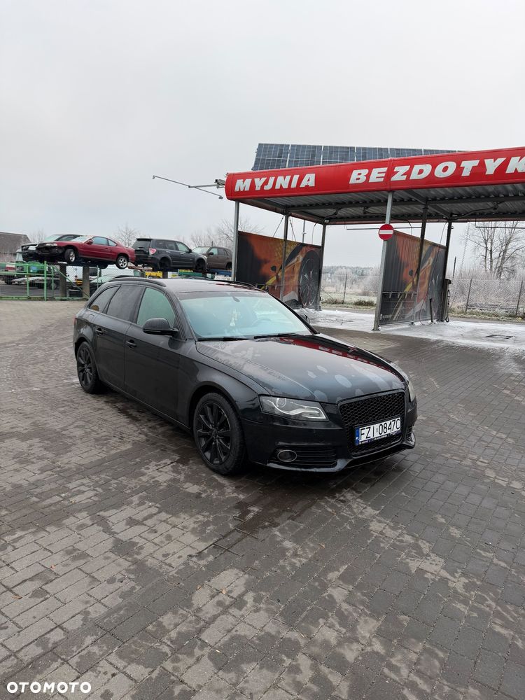 Audi A4 Avant 2.0 TDI DPF multitronic Ambiente - 4