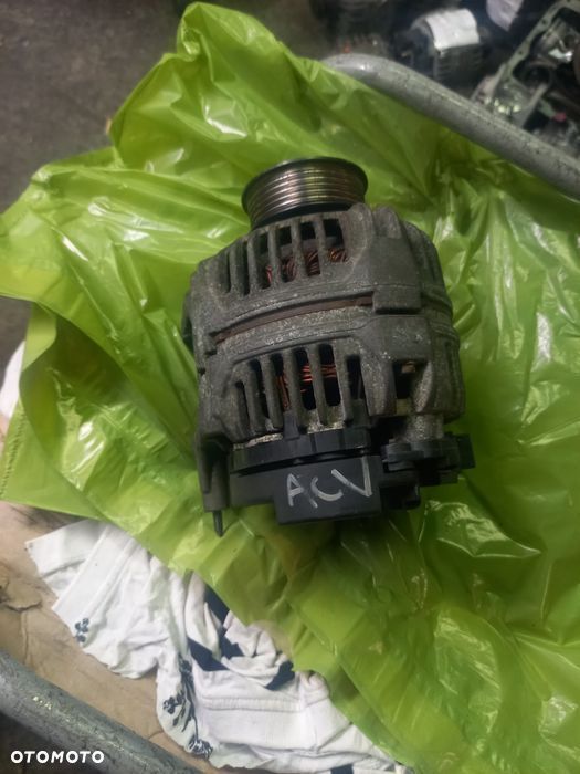 Alternator VW transporter t4 2.5 tdi 90A - 1
