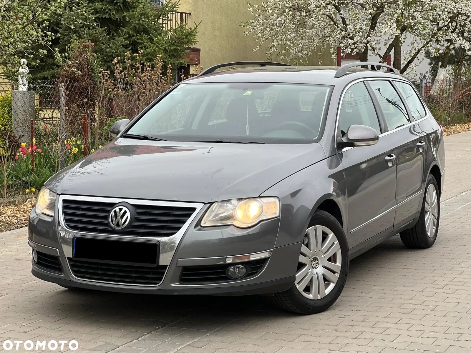 Volkswagen Passat 1.9 TDI Comfortline - 1