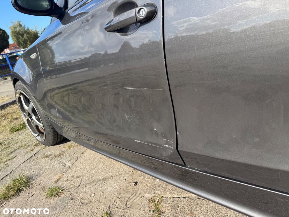 BMW Seria 1 120i - 11