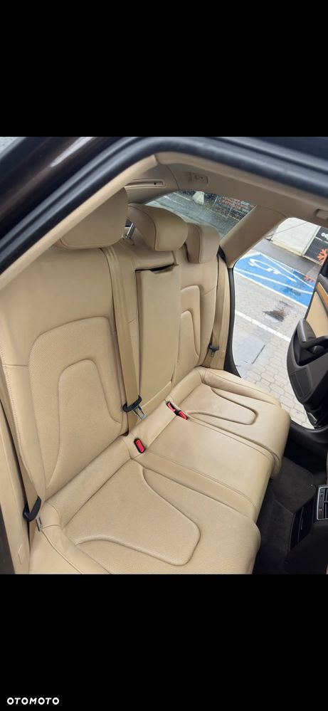 Audi A4 Allroad - 11