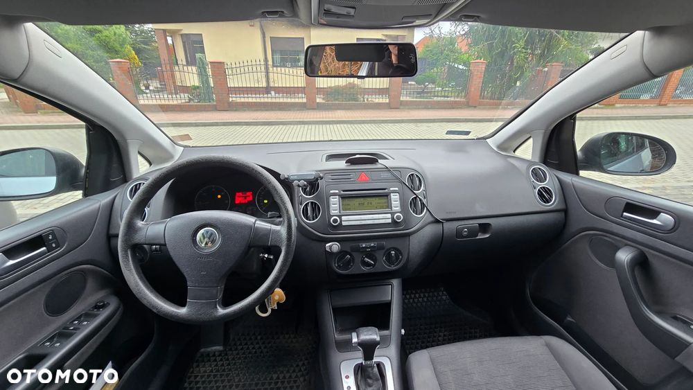 Volkswagen Golf Plus - 13