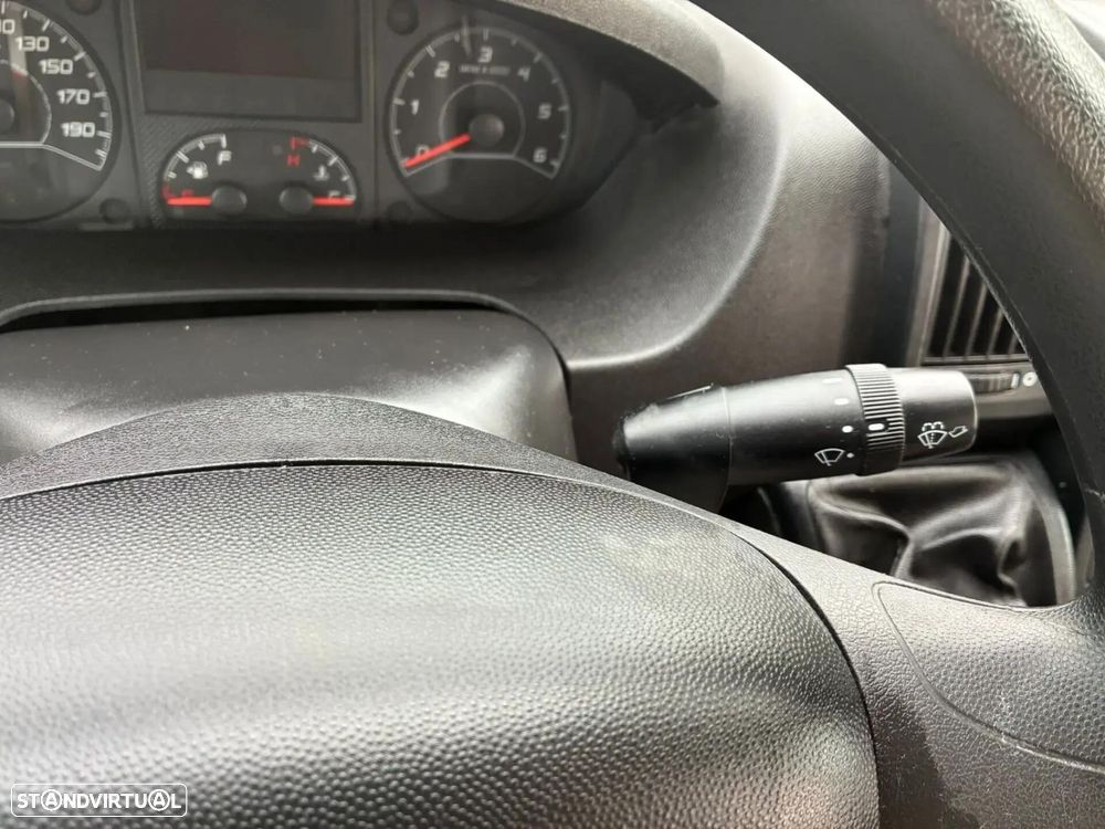 Citroën Jumper 2.0 BlueHDi 35 L4 CD - 12