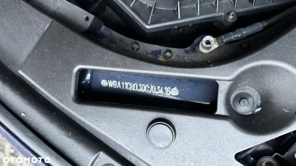 BMW Seria 5 530e xDrive Luxury Line sport - 28