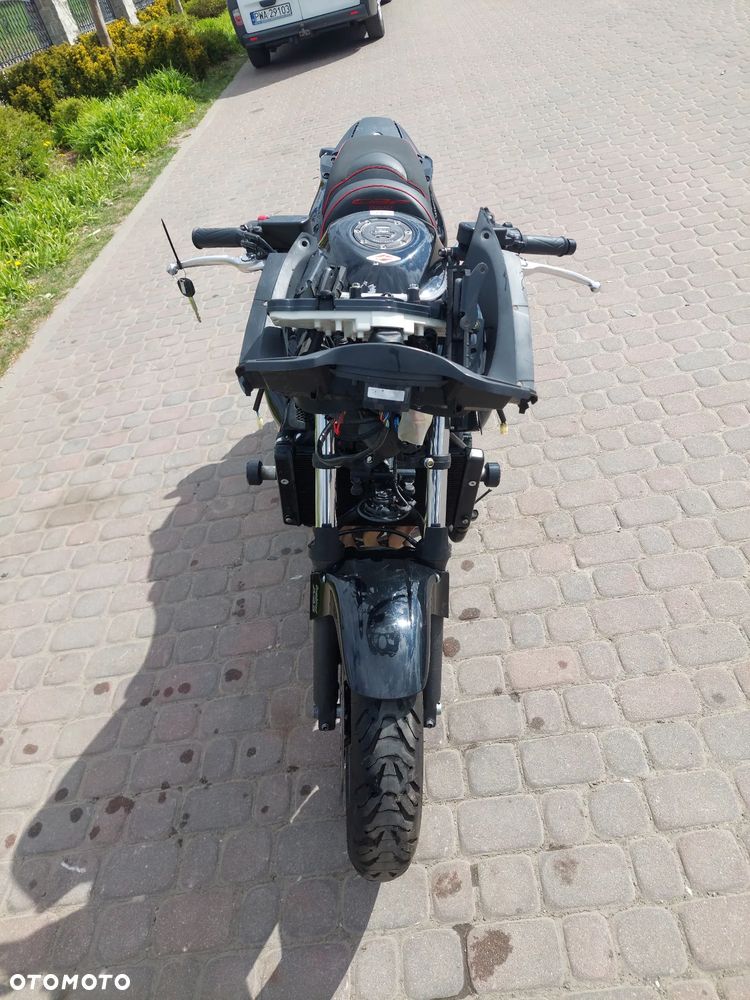Honda CBF - 8
